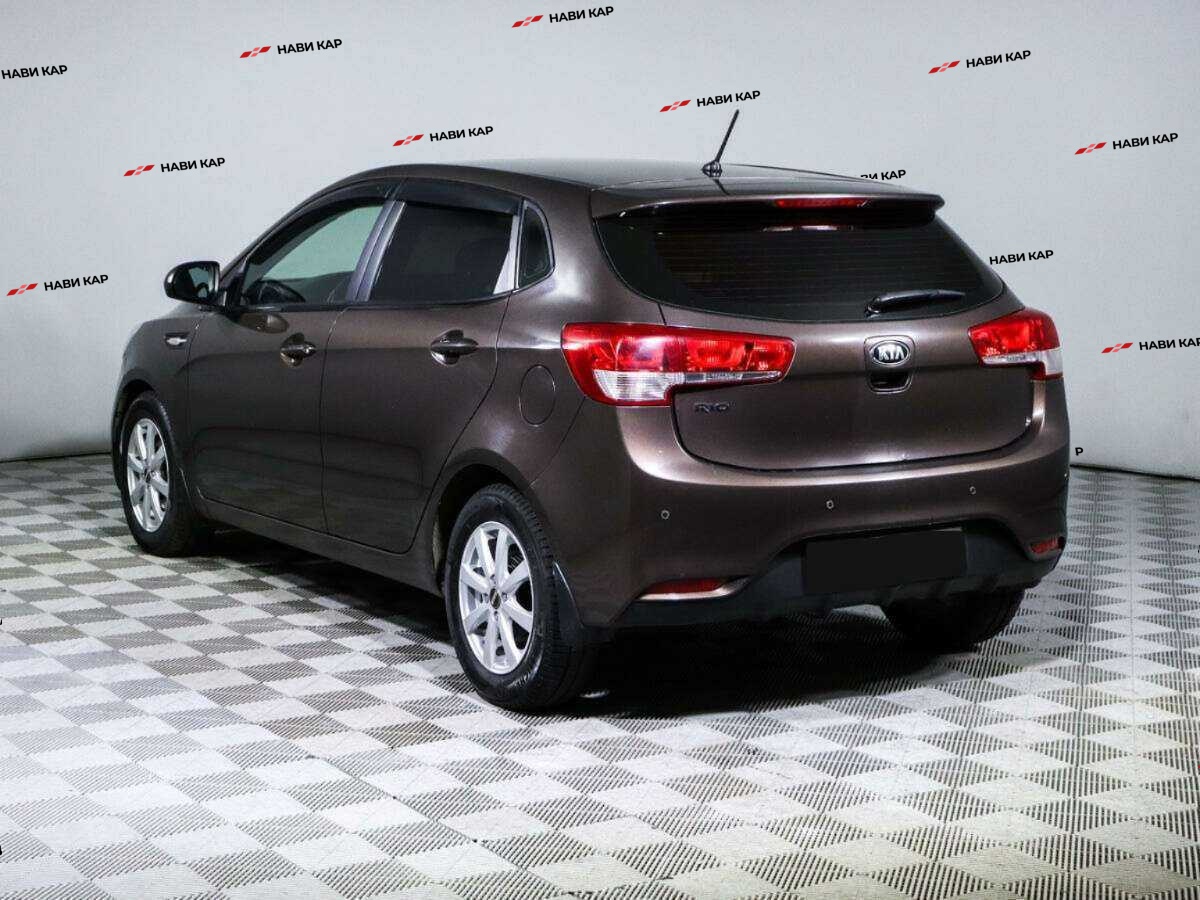 Kia Rio с пробегом — 2016 год. Фото: #5