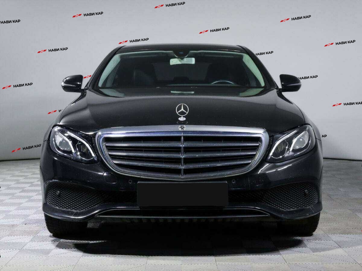 Mercedes-Benz E-Класс с пробегом — 2019 год. Фото: #1