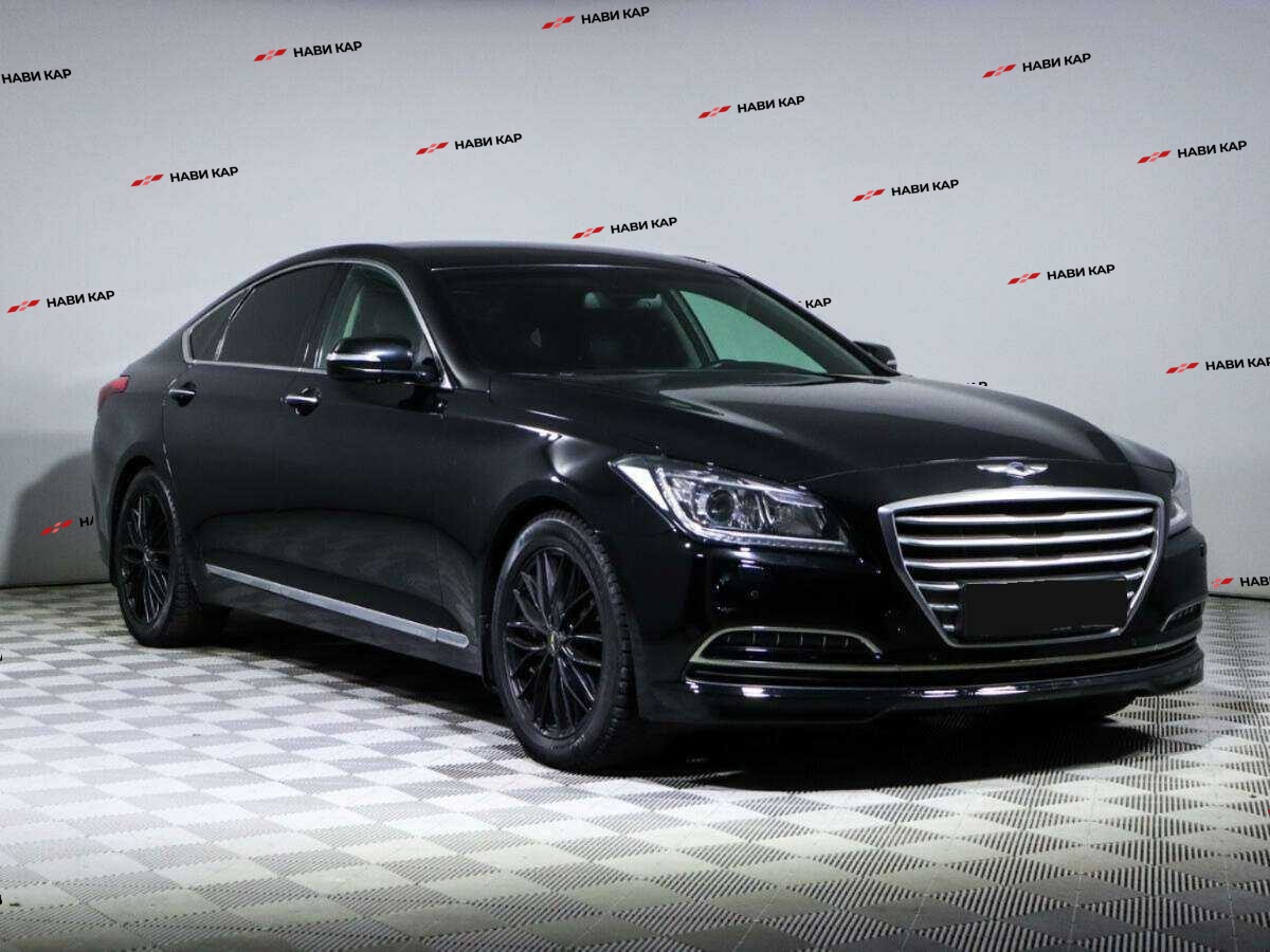 Hyundai Genesis с пробегом — 2014 год. Фото: #2