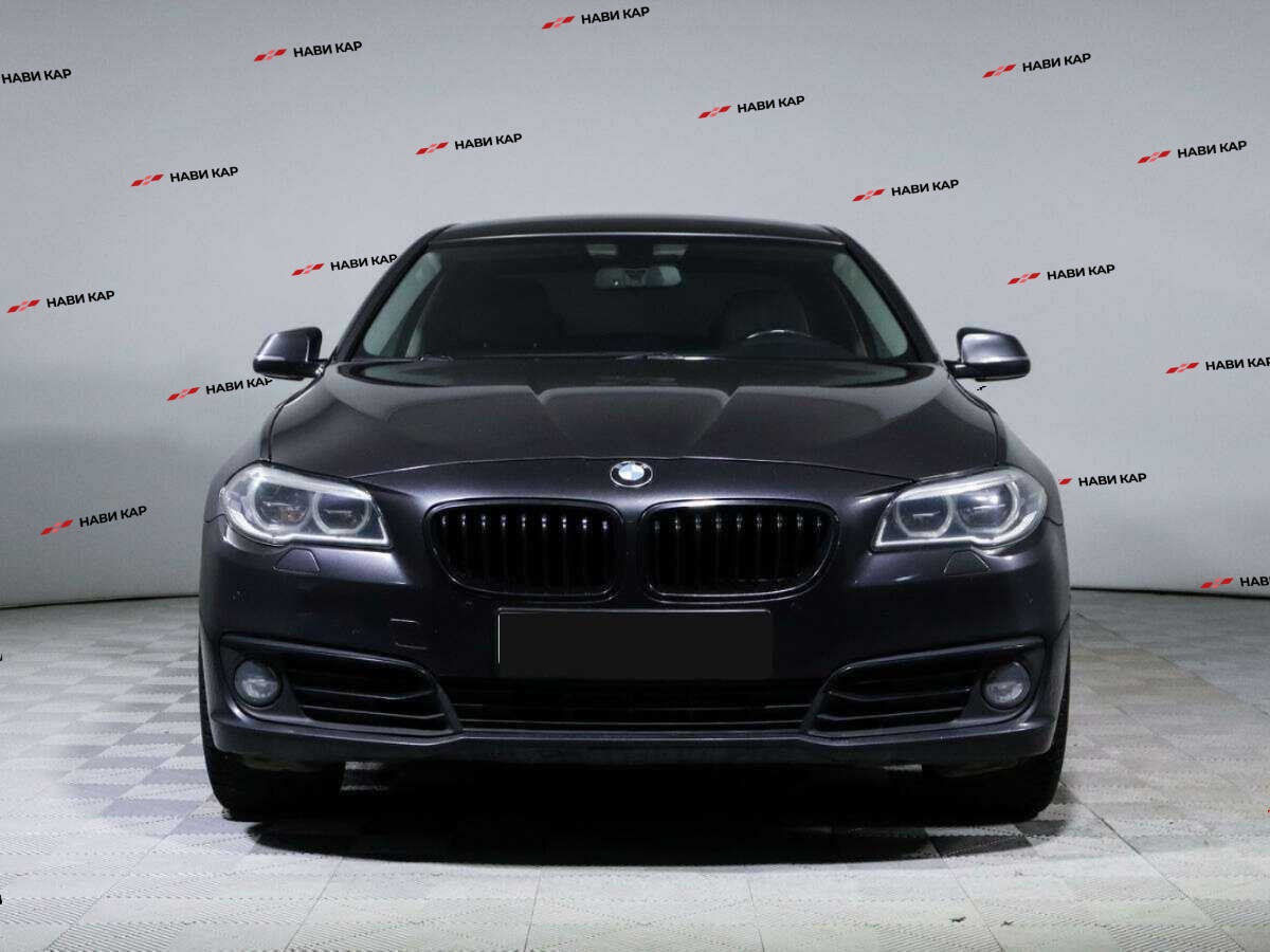 BMW 5 серии с пробегом — 2015 год. Фото: #1