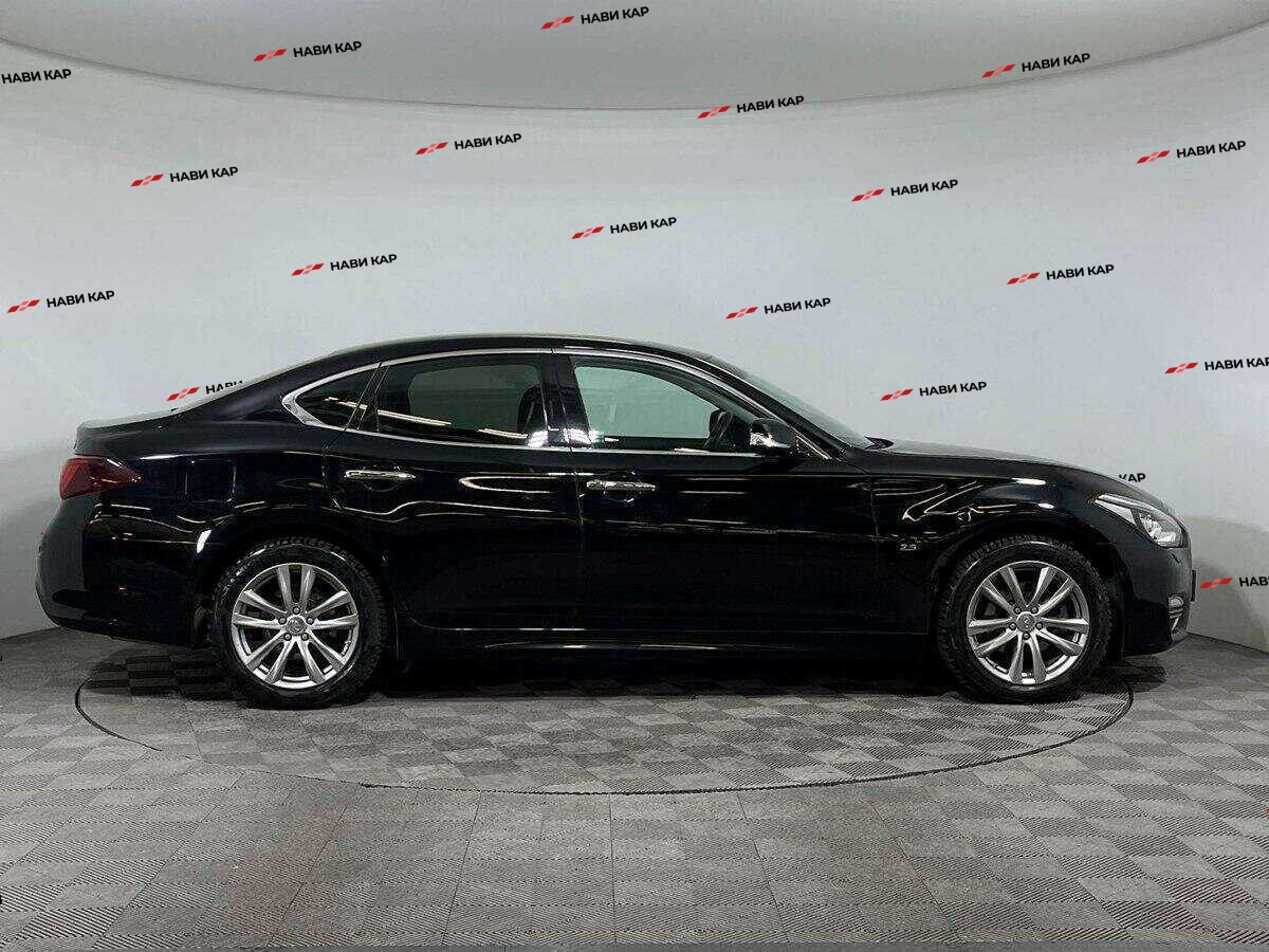Infiniti Q70 с пробегом — 2016 год. Фото: #3