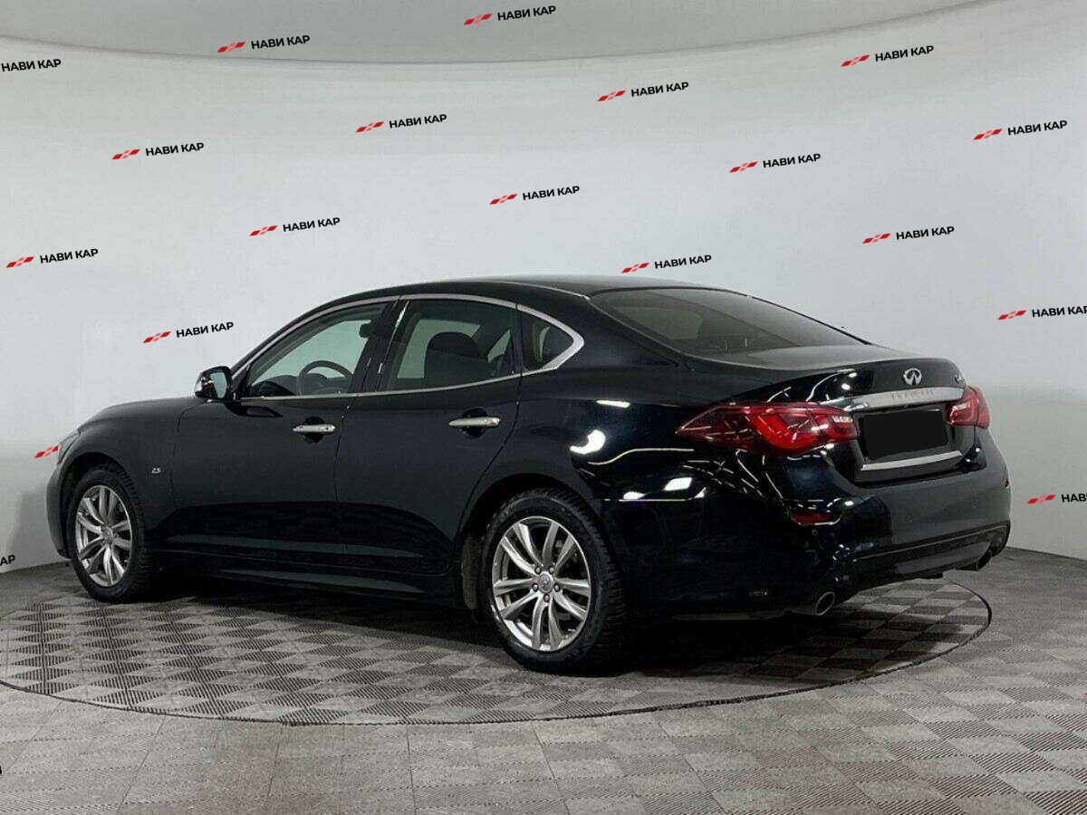 Infiniti Q70 с пробегом — 2016 год. Фото: #6