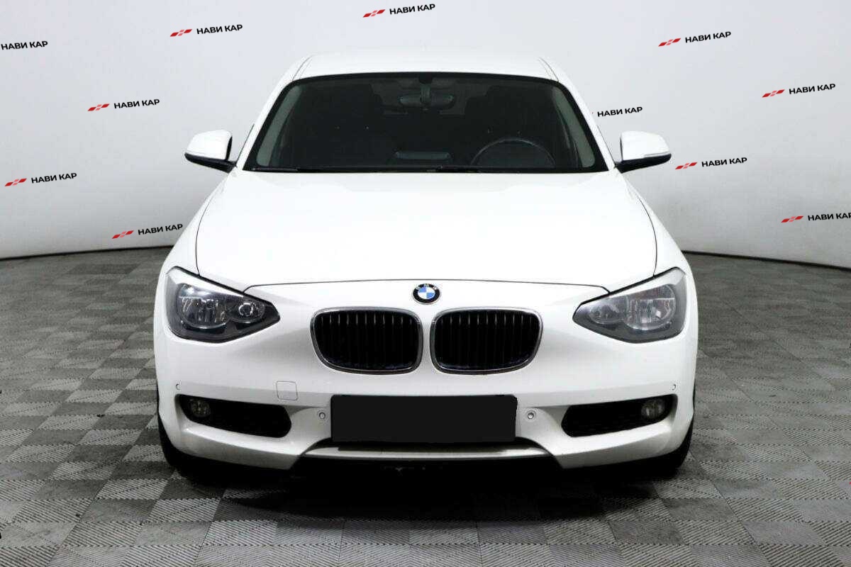 BMW 1 серии с пробегом — 2012 год. Фото: #1