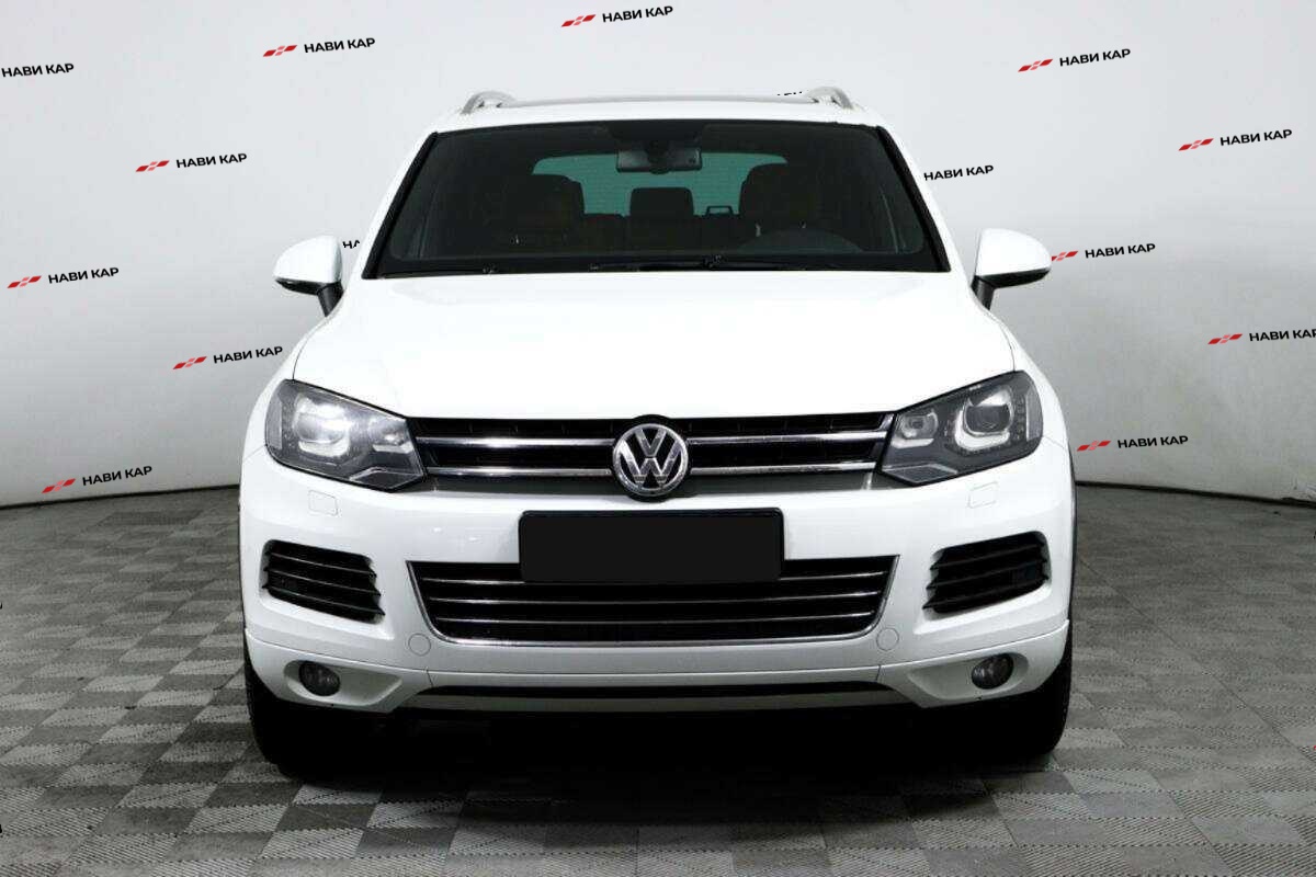 Volkswagen Touareg с пробегом — 2013 год. Фото: #1