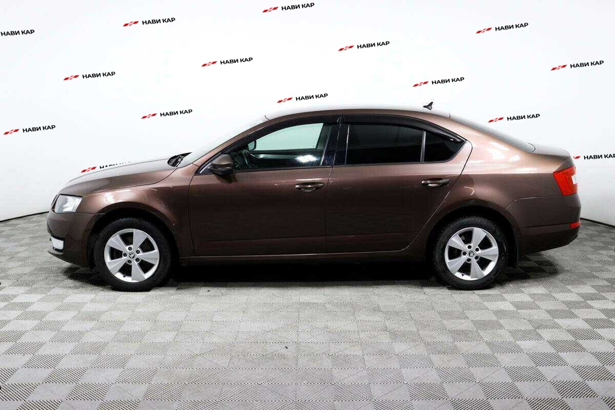Skoda Octavia с пробегом — 2015 год. Фото: #7