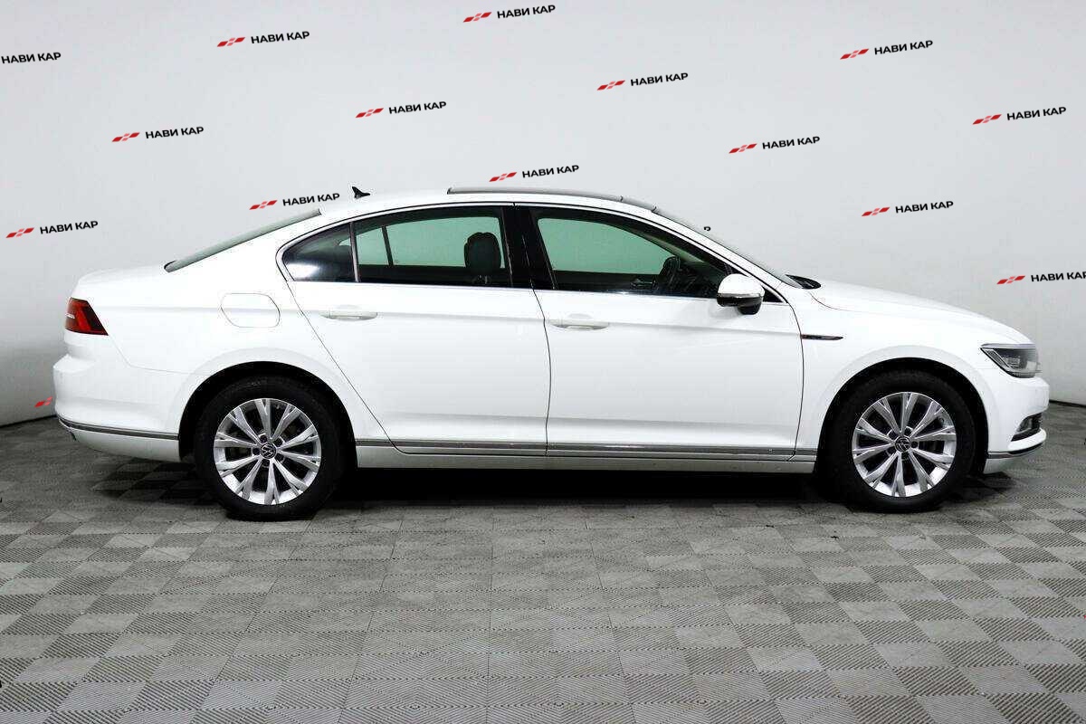 Volkswagen Passat с пробегом — 2018 год. Фото: #2