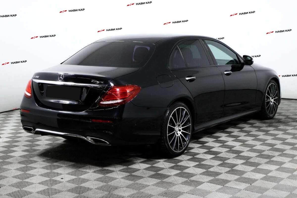 Mercedes-Benz E-Класс с пробегом — 2017 год. Фото: #4