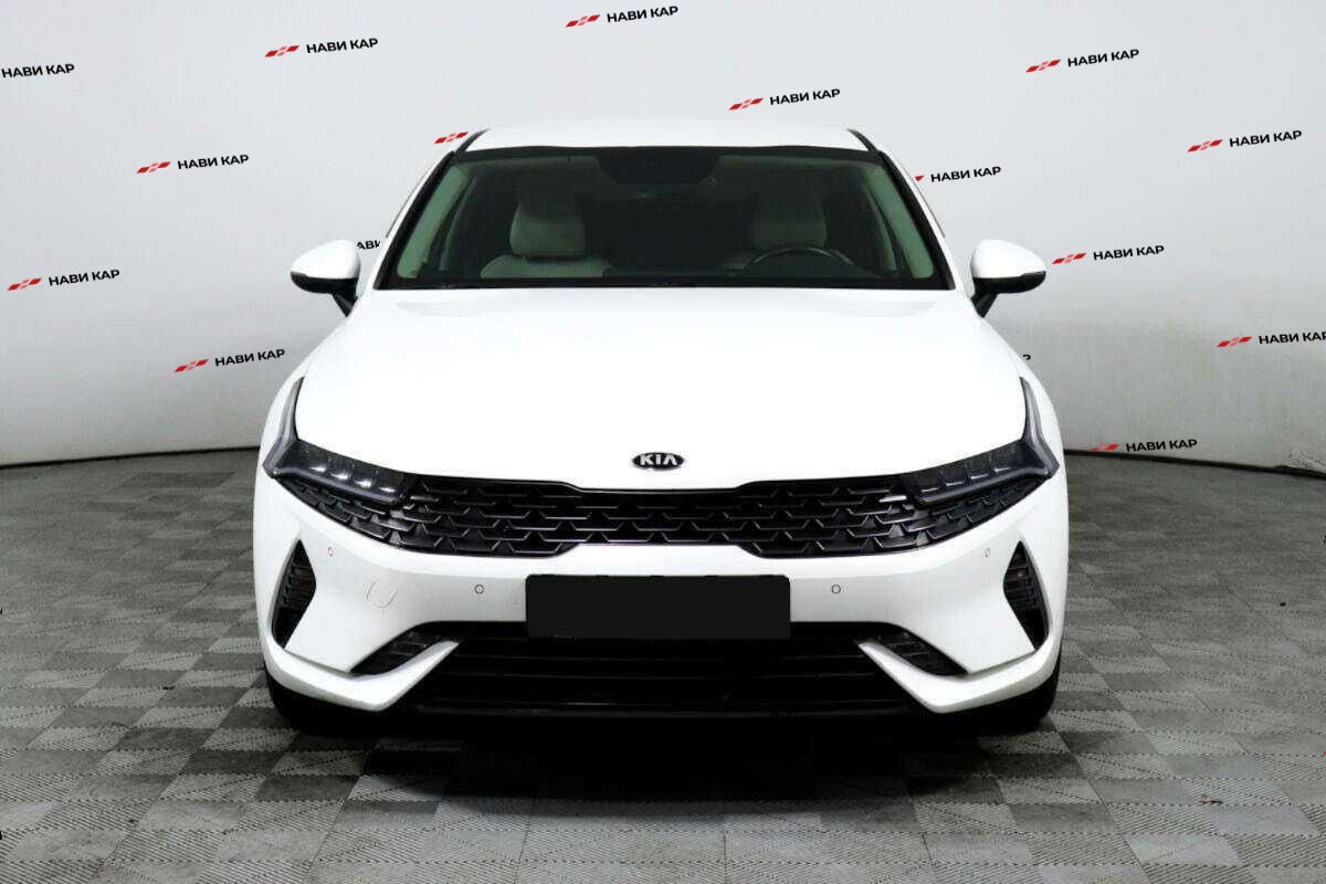Kia K5 с пробегом — 2021 год. Фото: #1