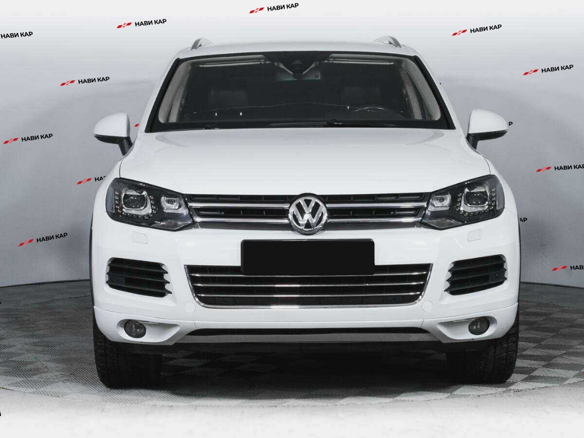 Volkswagen Touareg с пробегом — 2014 год. Фото: #1