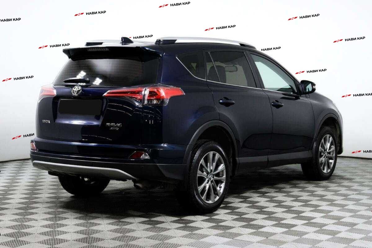 Toyota RAV4 с пробегом — 2019 год. Фото: #4