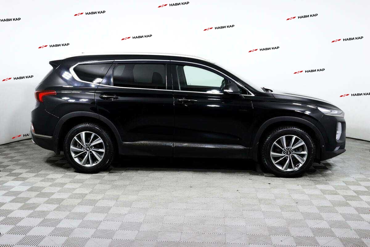 Hyundai Santa Fe с пробегом — 2019 год. Фото: #3