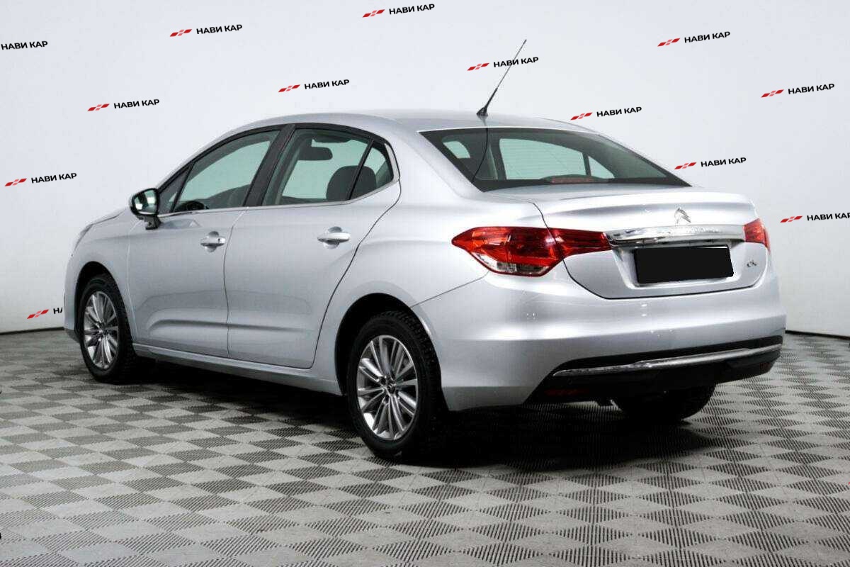 Citroen C4 с пробегом — 2020 год. Фото: #6