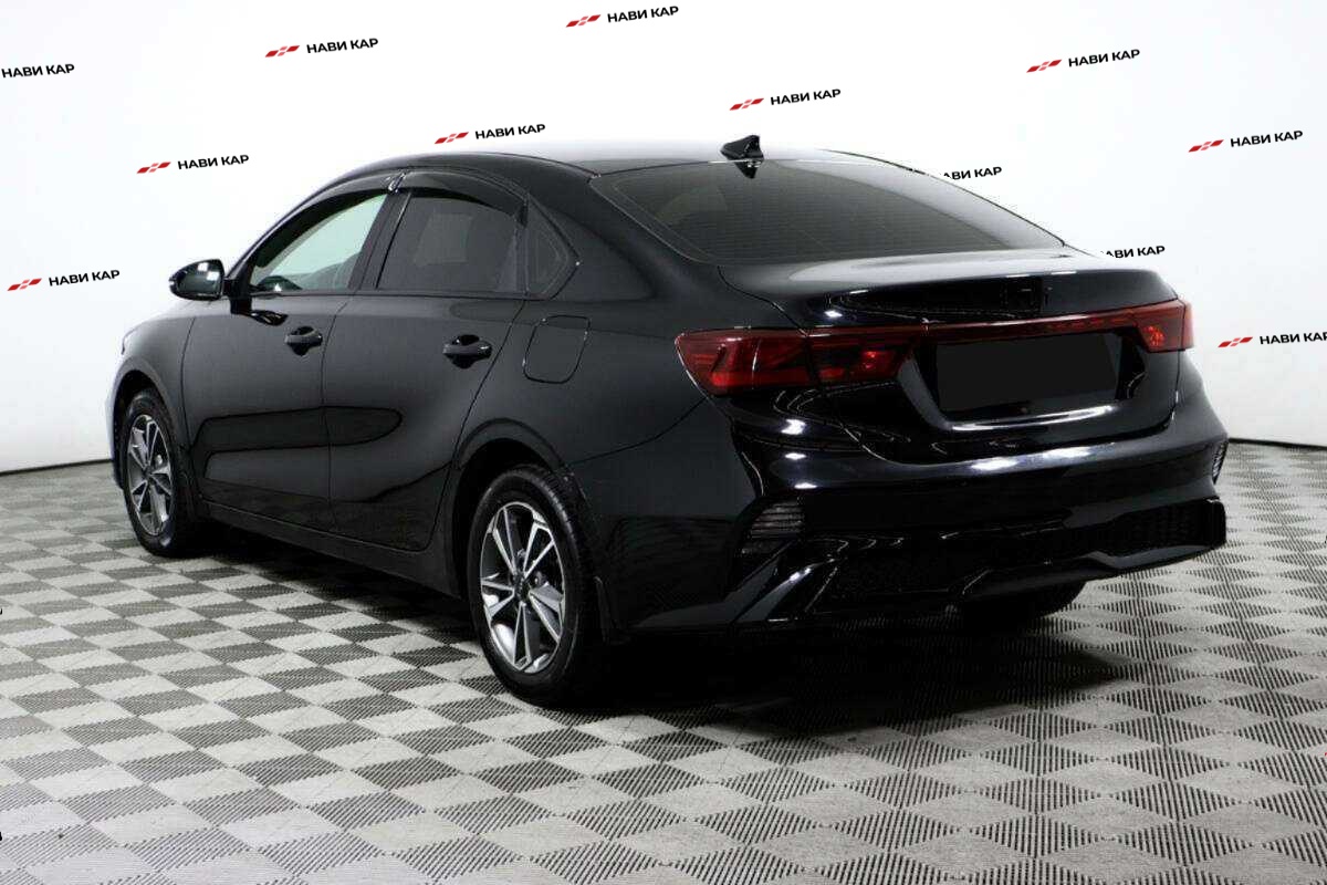 Kia Cerato с пробегом — 2021 год. Фото: #6