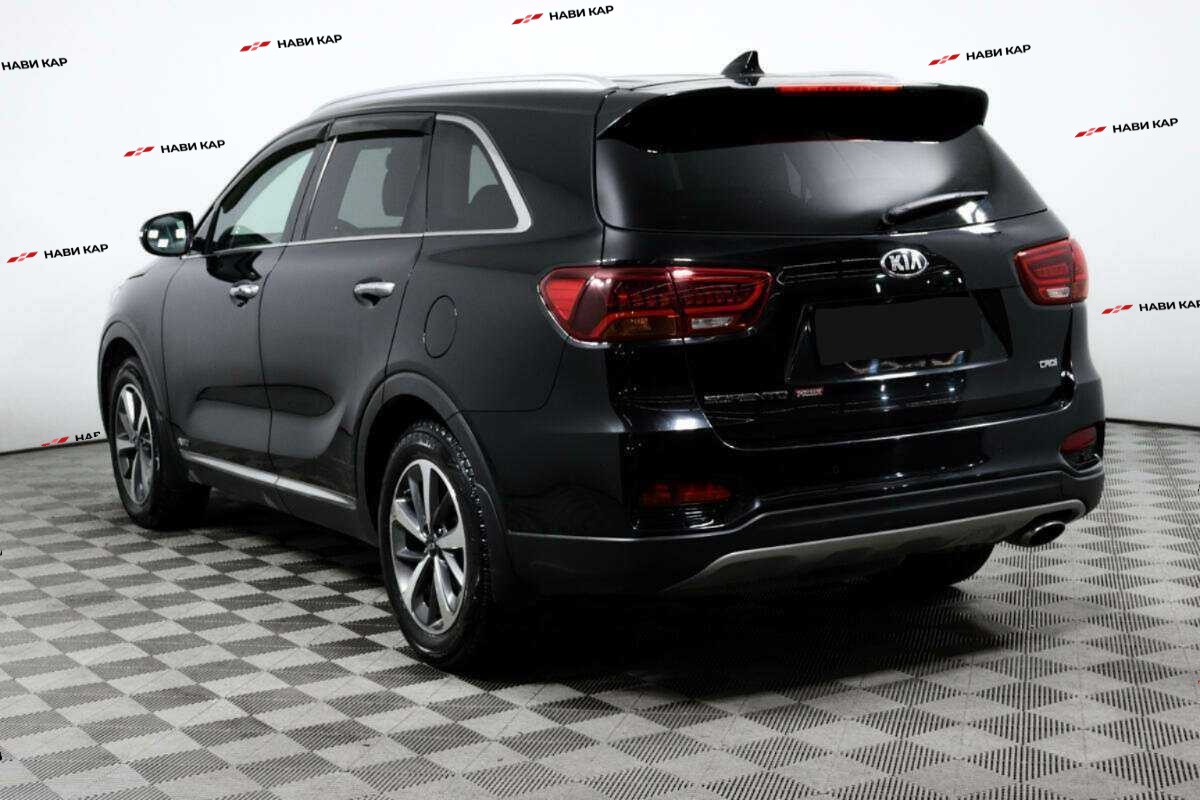 Kia Sorento с пробегом — 2018 год. Фото: #6