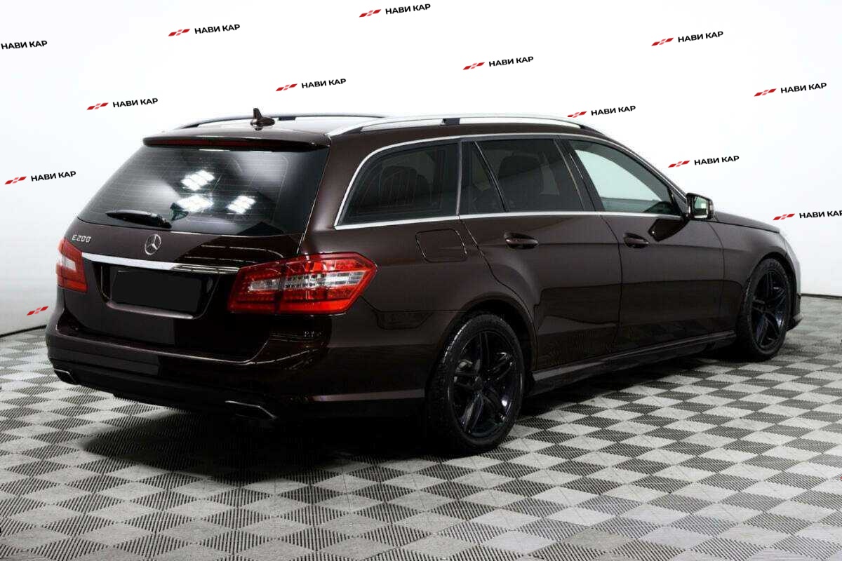 Mercedes-Benz E-Класс с пробегом — 2012 год. Фото: #4