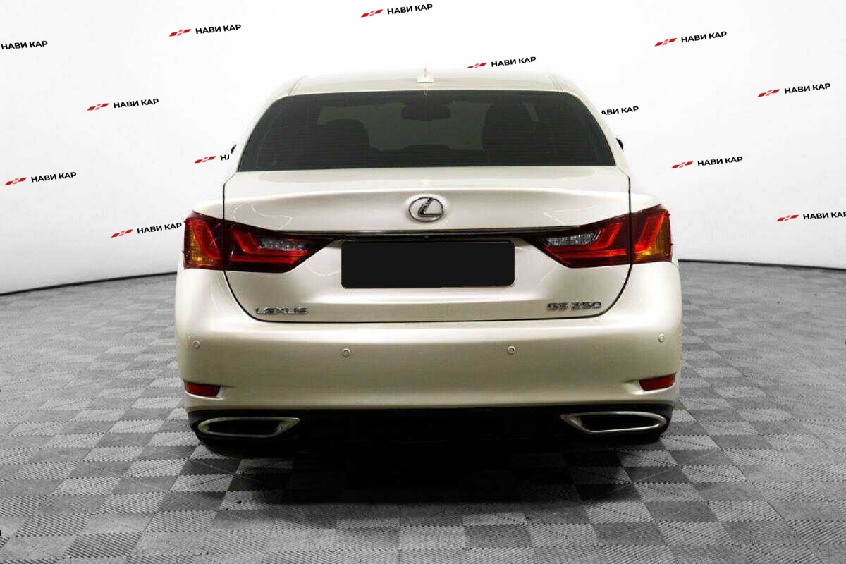 Lexus GS с пробегом — 2012 год. Фото: #5