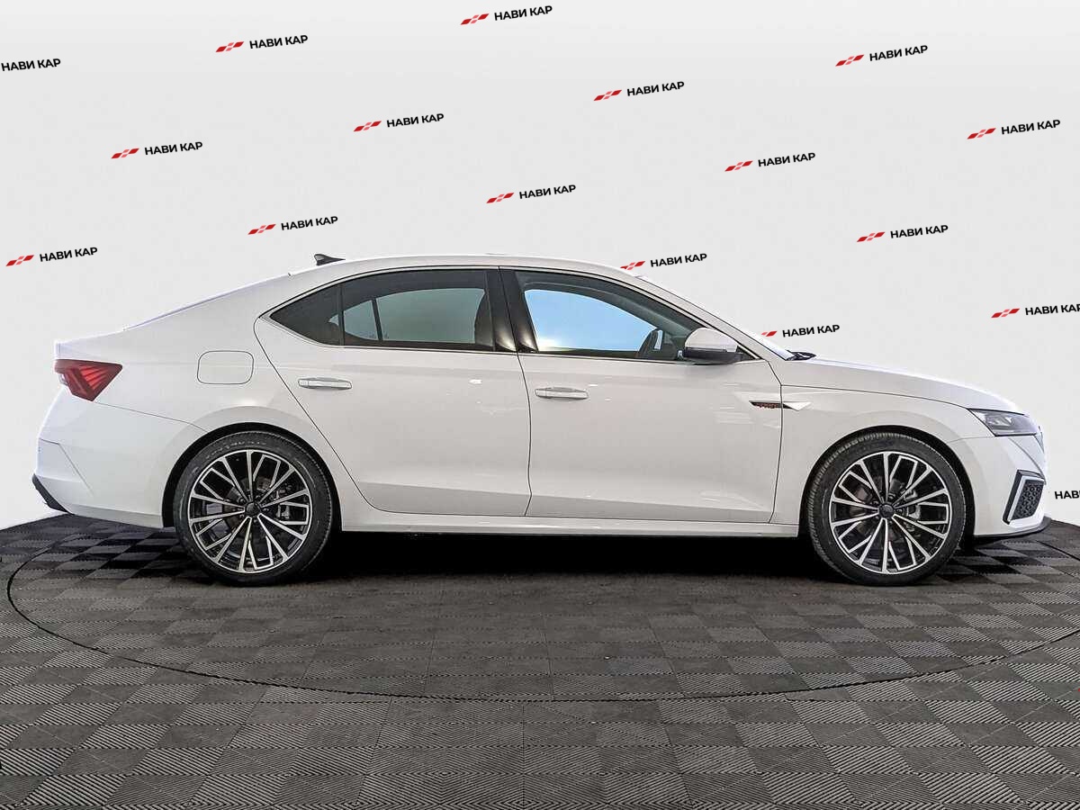 Skoda Octavia с пробегом — 2023 год. Фото: #3