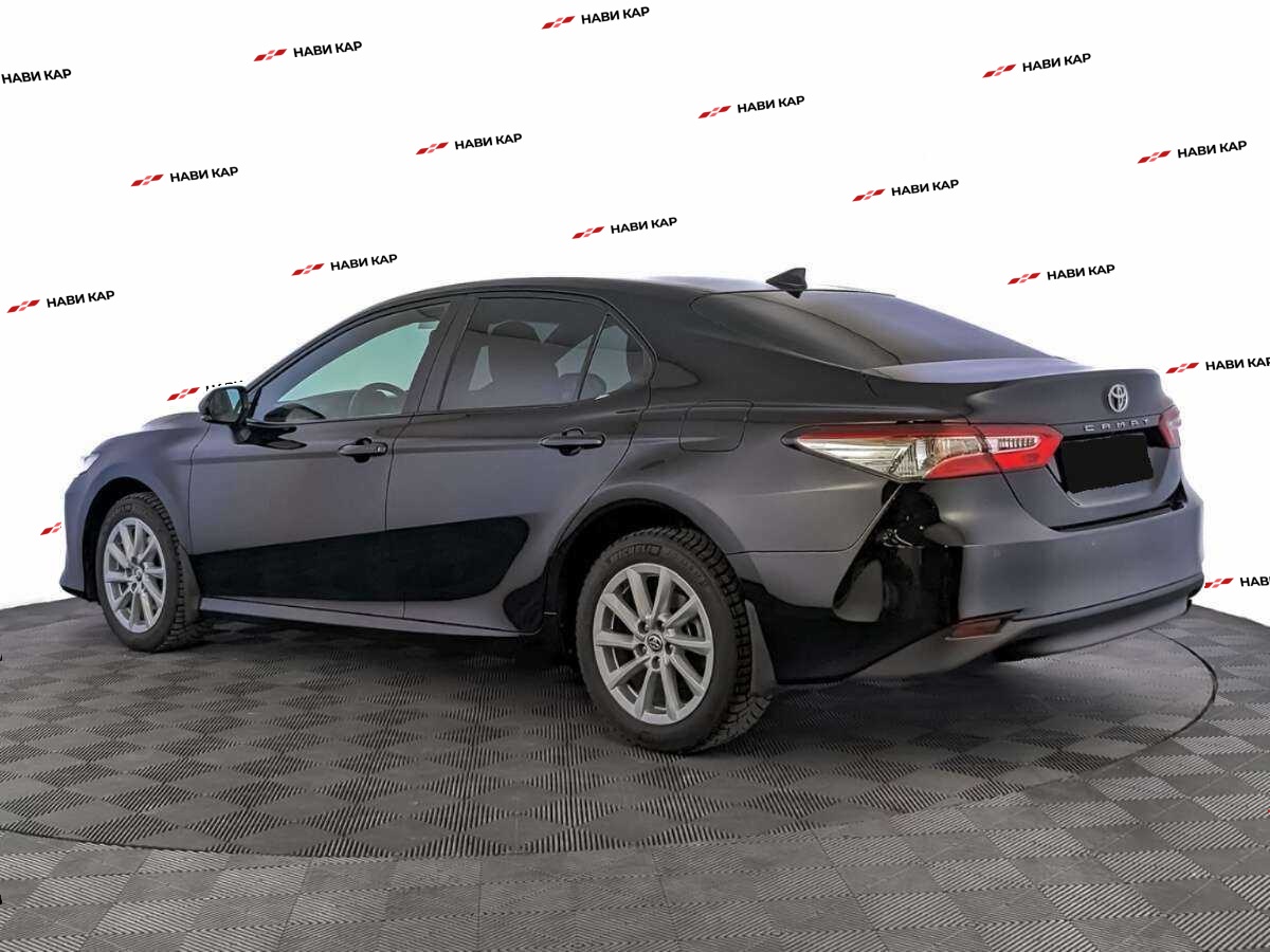 Toyota Camry с пробегом — 2022 год. Фото: #6