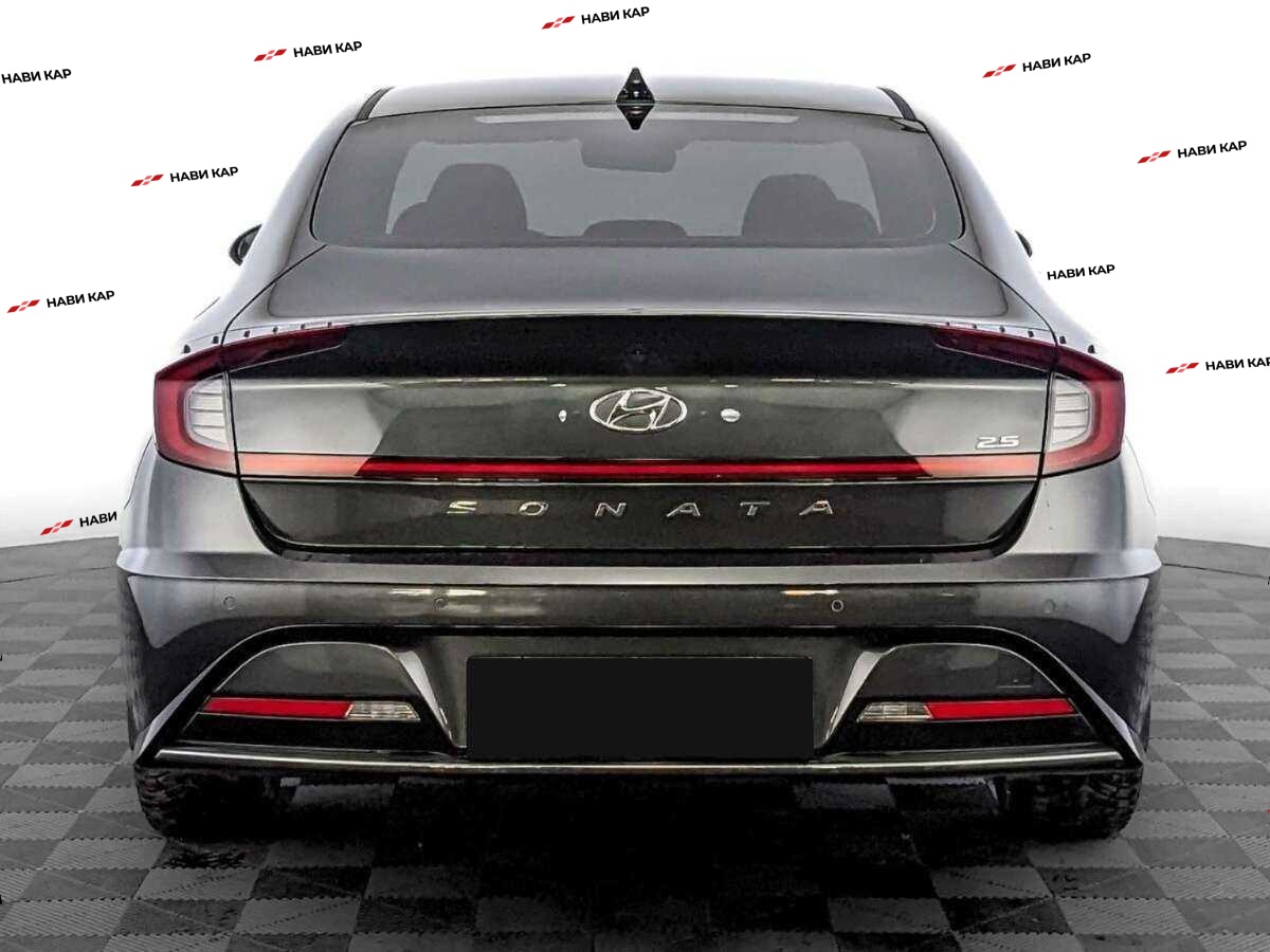 Hyundai Sonata с пробегом — 2022 год. Фото: #5