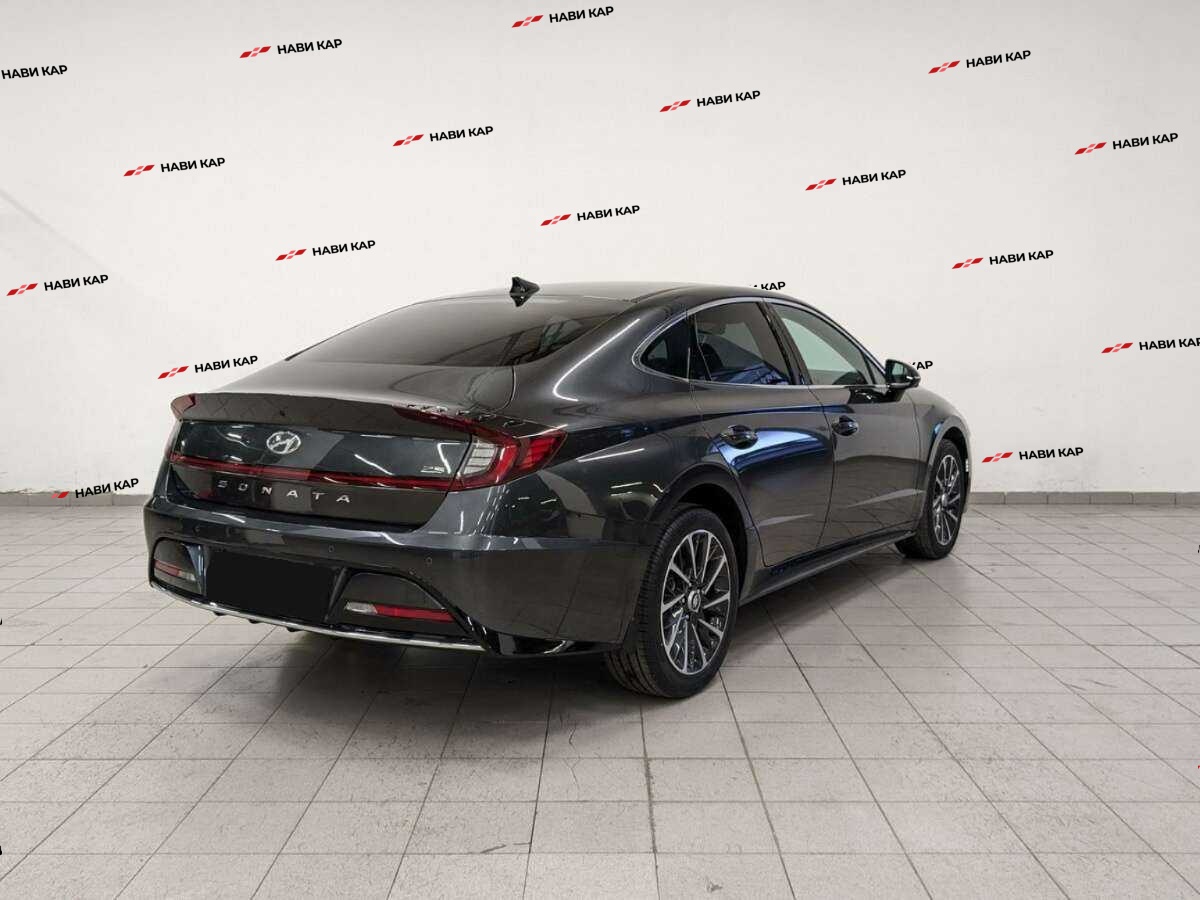 Hyundai Sonata с пробегом — 2022 год. Фото: #4