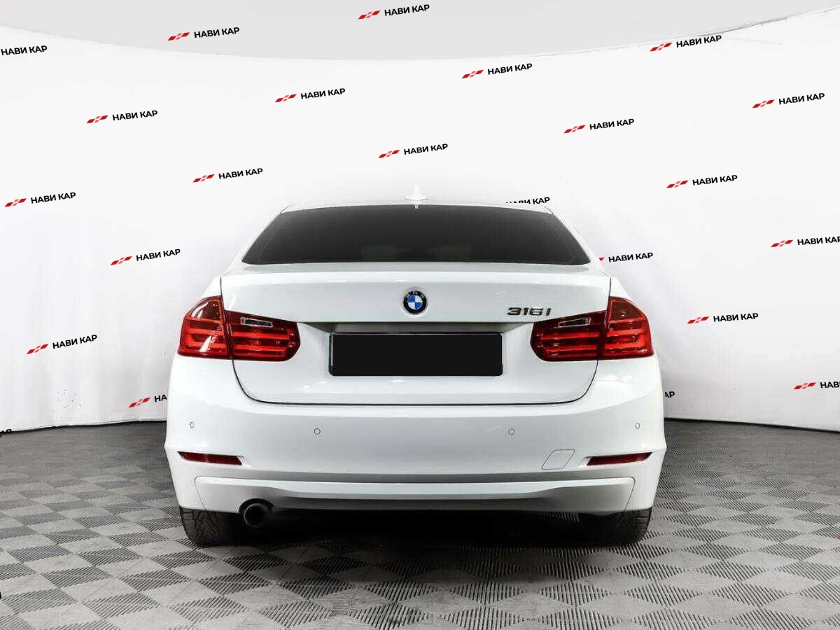 BMW 3 серии с пробегом — 2013 год. Фото: #5