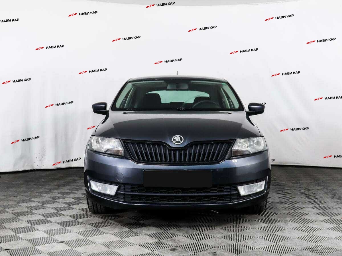 Skoda Rapid с пробегом — 2014 год. Фото: #1