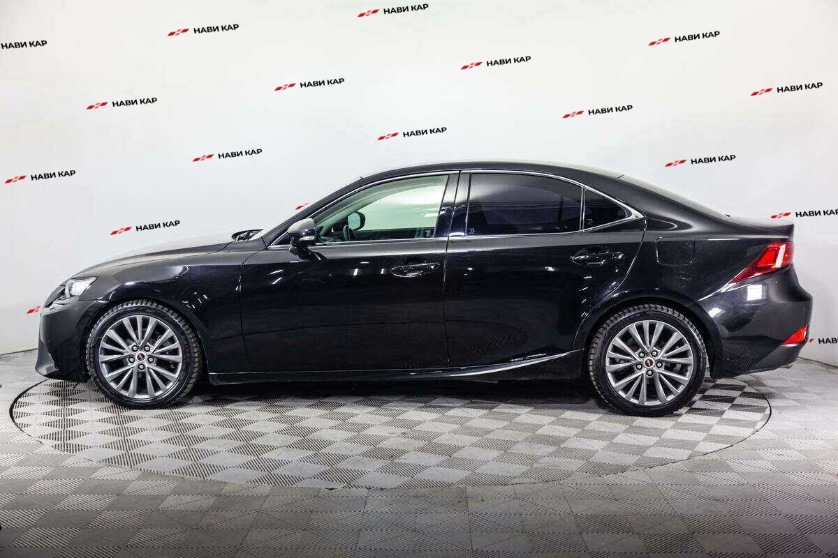 Lexus IS с пробегом — 2014 год. Фото: #7