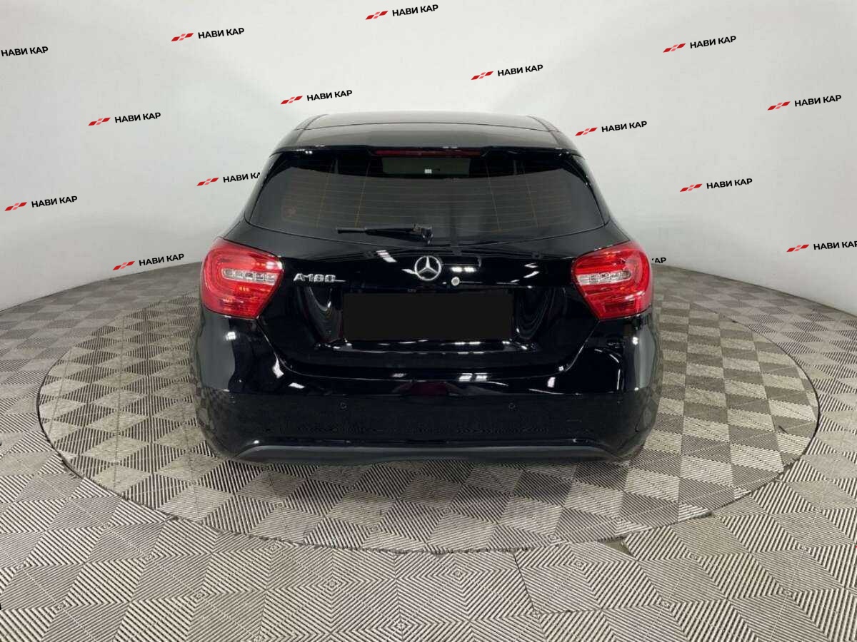 Mercedes-Benz A-Класс с пробегом — 2014 год. Фото: #2