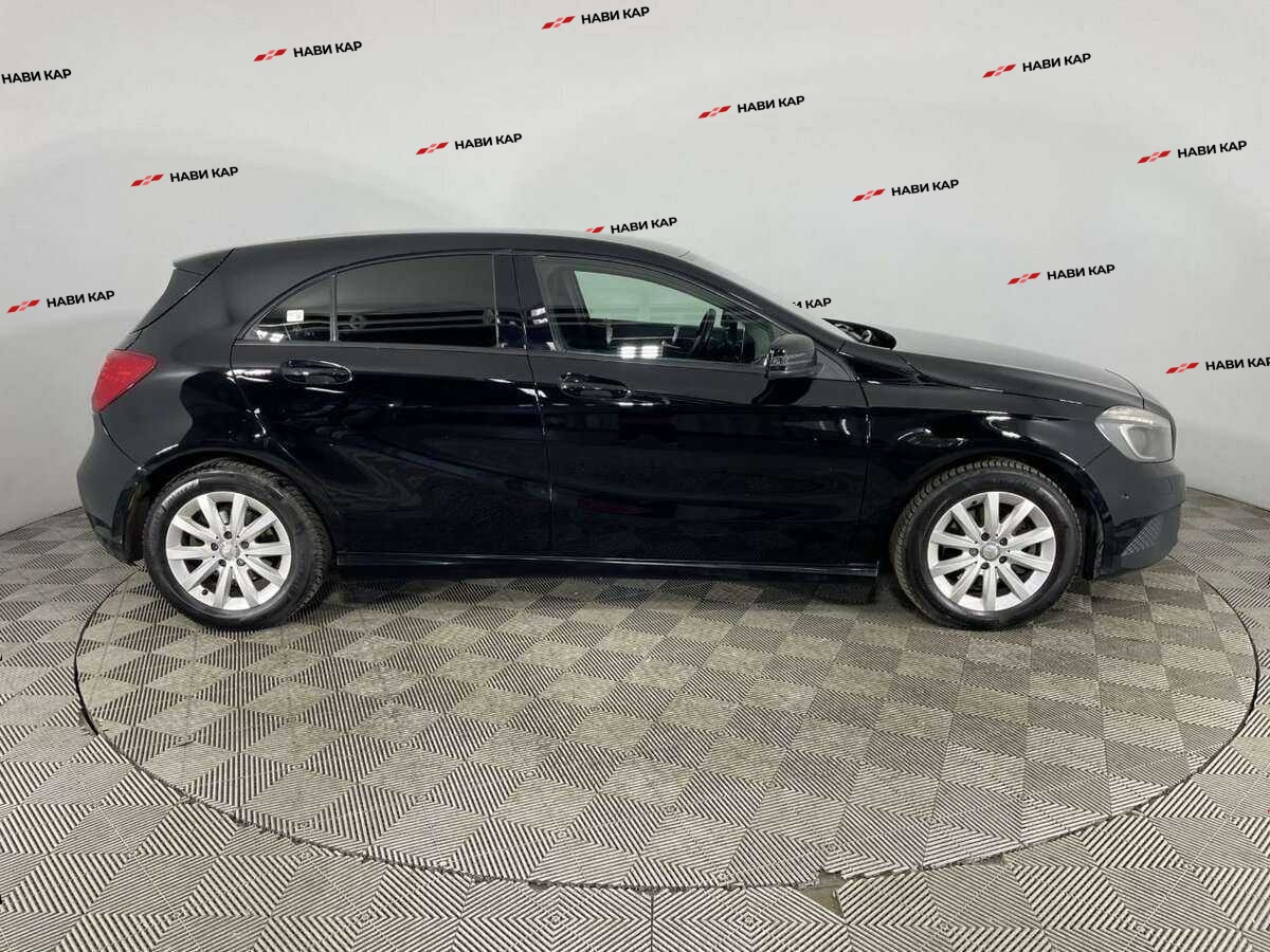 Mercedes-Benz A-Класс с пробегом — 2014 год. Фото: #3