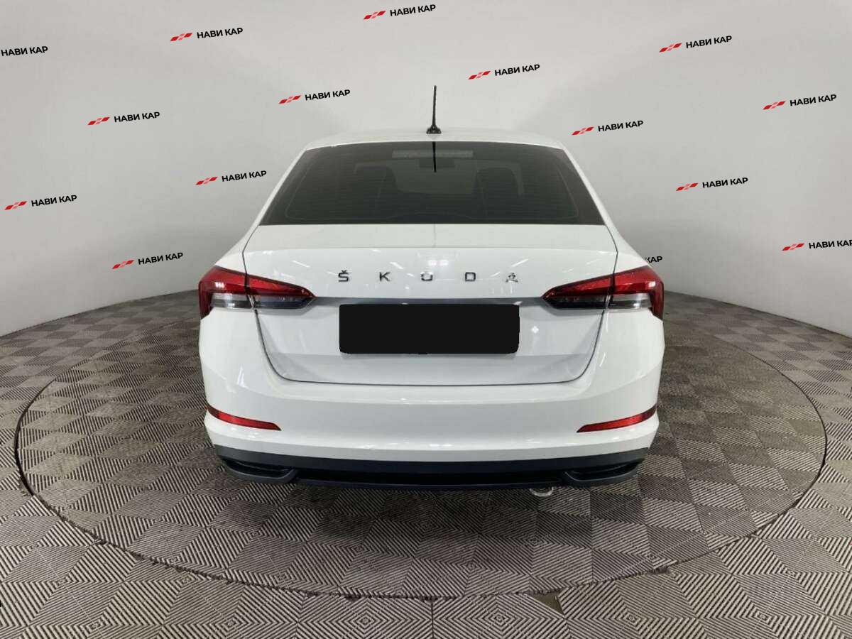 Skoda Rapid с пробегом — 2021 год. Фото: #2