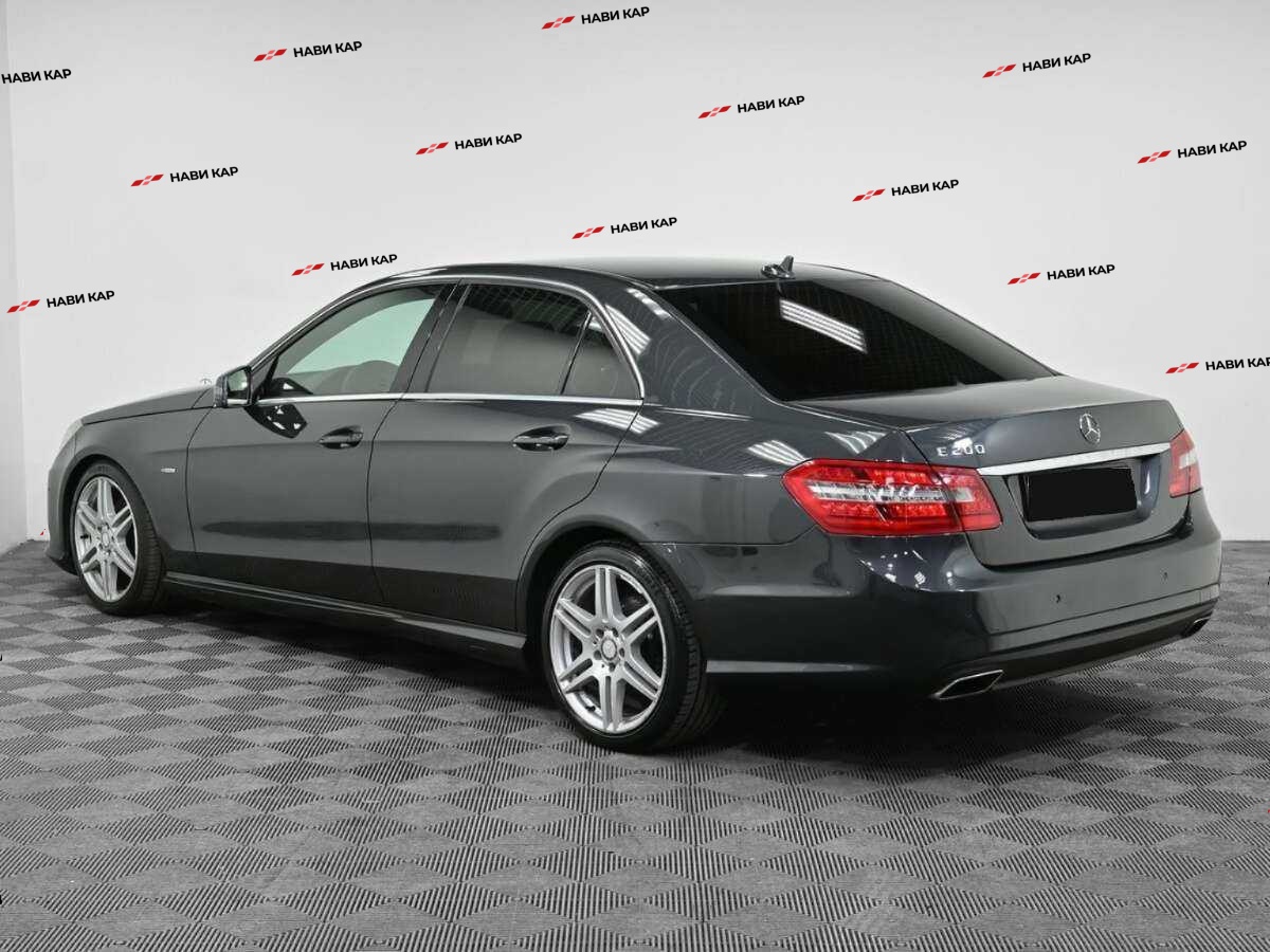 Mercedes-Benz E-Класс с пробегом — 2012 год. Фото: #3