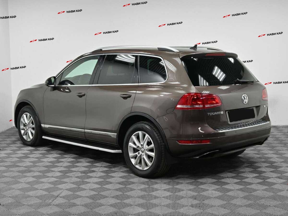 Volkswagen Touareg с пробегом — 2013 год. Фото: #3