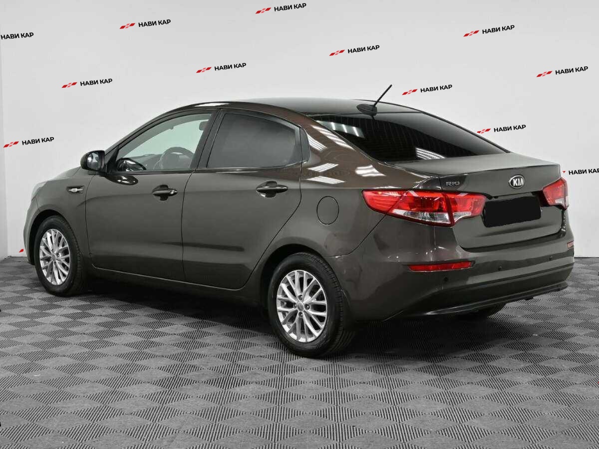 Kia Rio с пробегом — 2017 год. Фото: #3