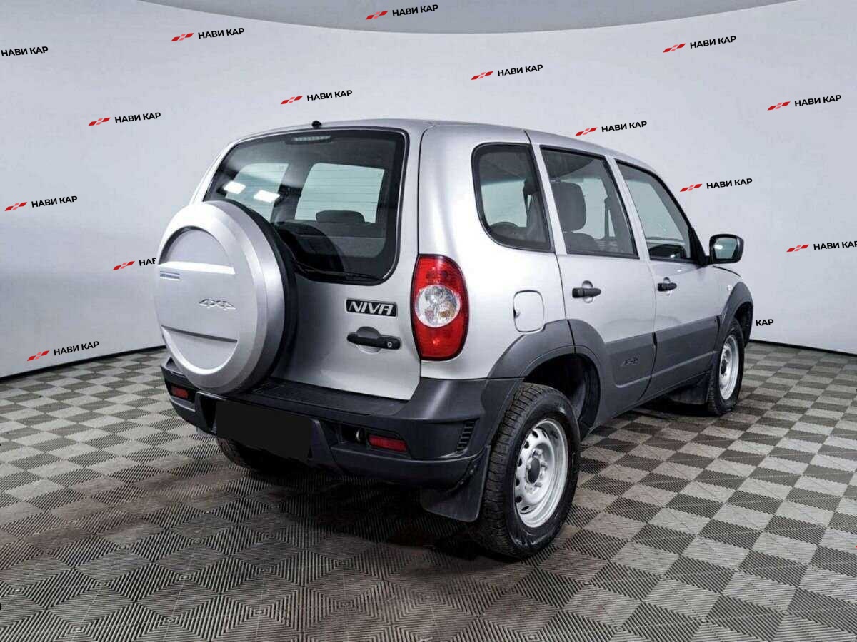 Lada (ВАЗ) Niva с пробегом — 2020 год. Фото: #3