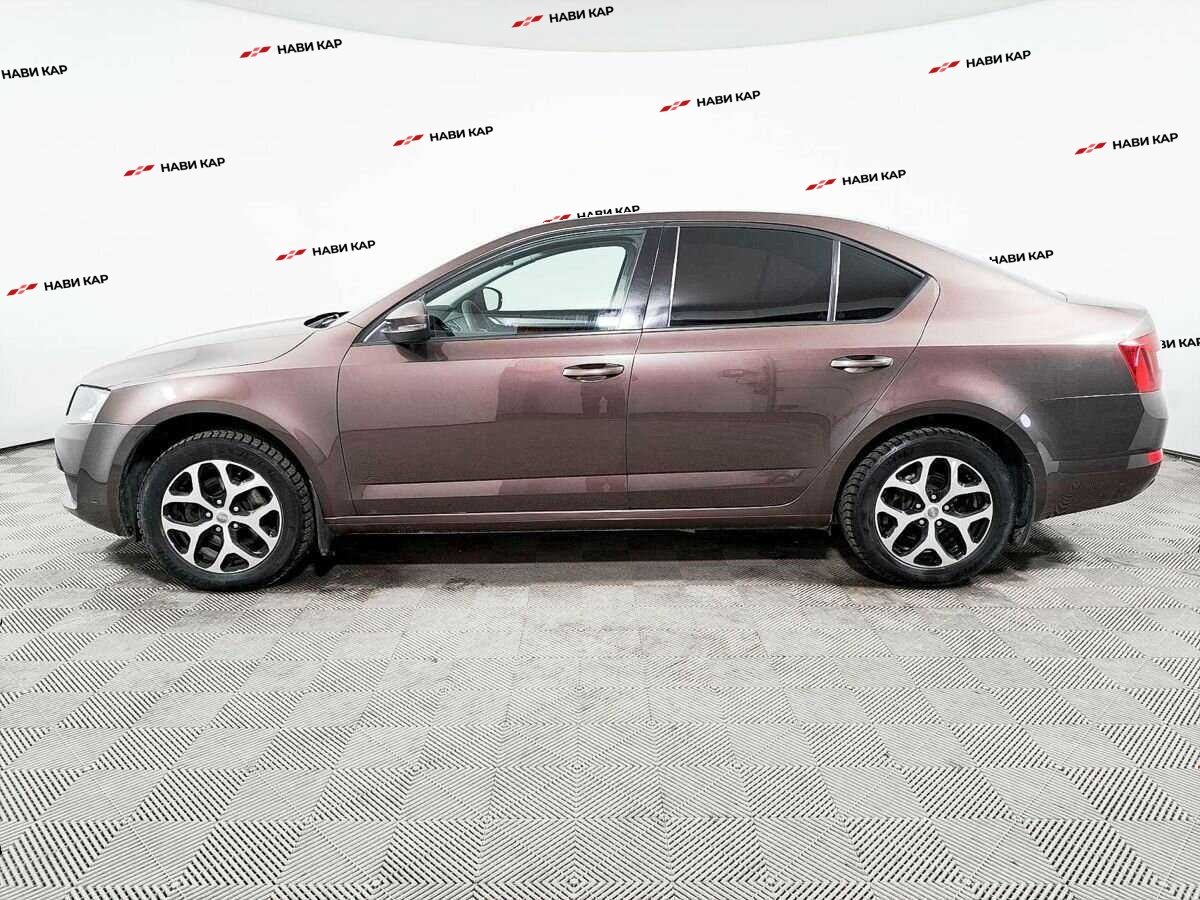 Skoda Octavia с пробегом — 2014 год. Фото: #6