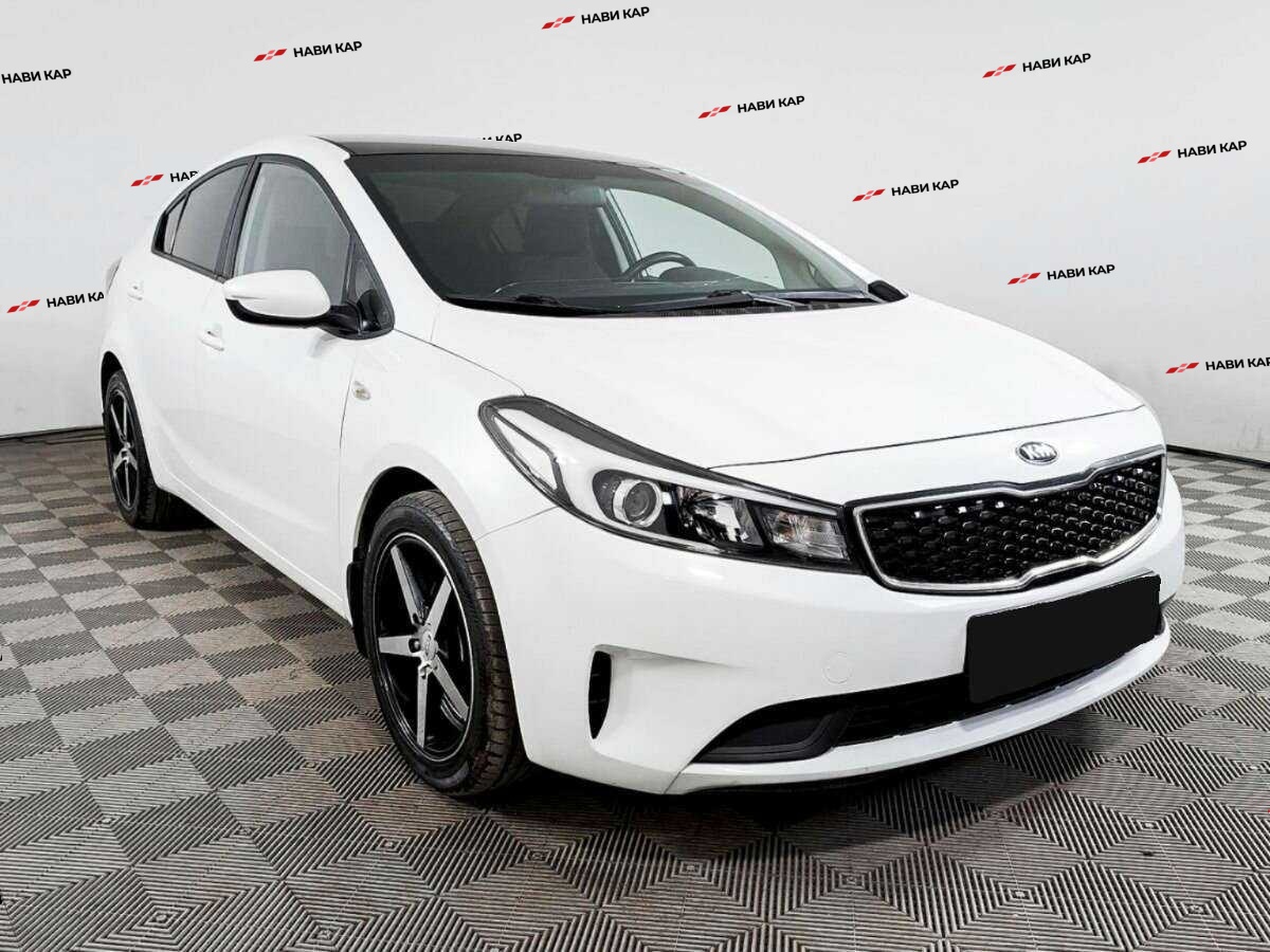 Kia Cerato с пробегом — 2017 год. Фото: #2