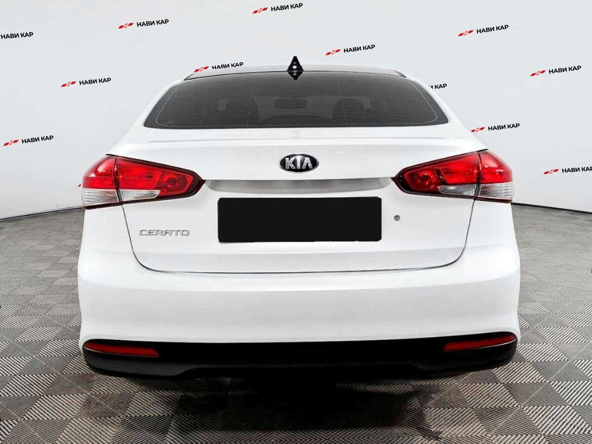 Kia Cerato с пробегом — 2017 год. Фото: #5