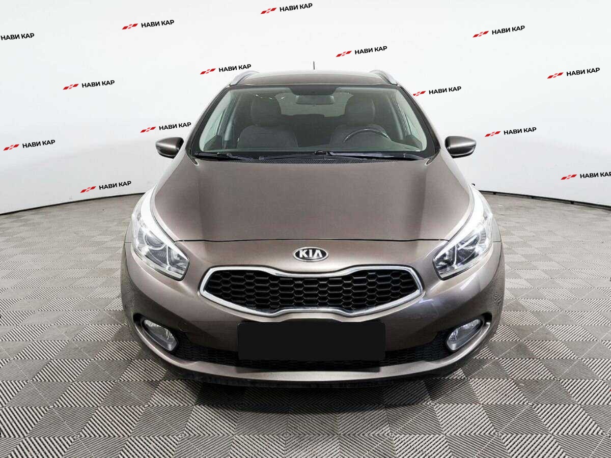 Kia Ceed с пробегом — 2015 год. Фото: #1