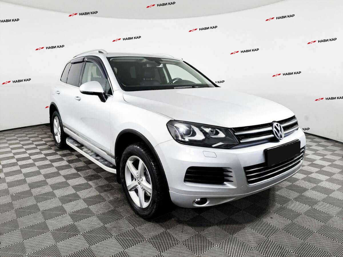 Volkswagen Touareg с пробегом — 2012 год. Фото: #2