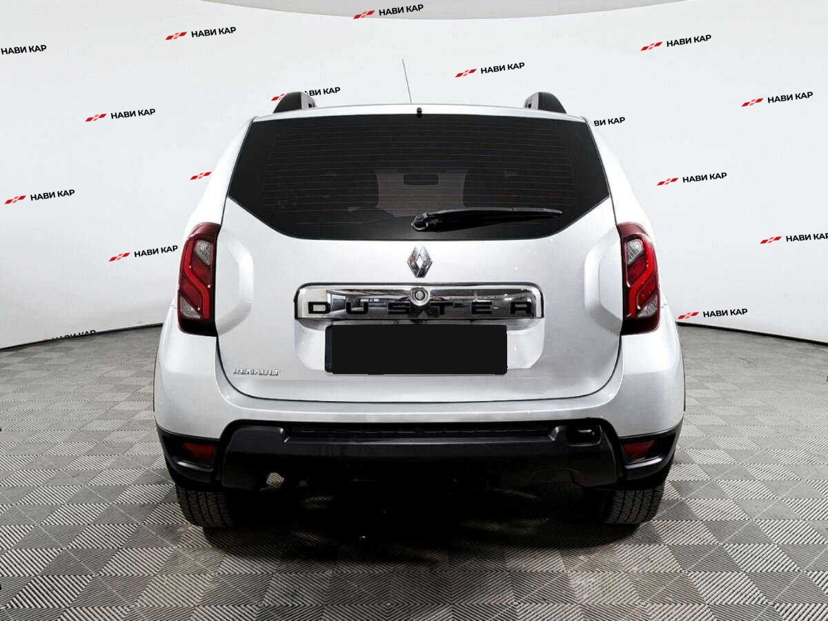 Renault Duster с пробегом — 2015 год. Фото: #4