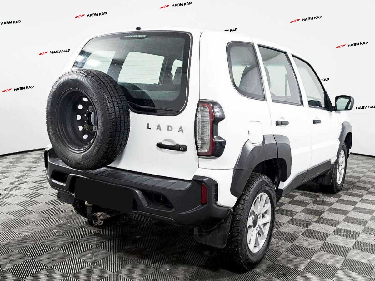 Lada (ВАЗ) Niva с пробегом — 2021 год. Фото: #4