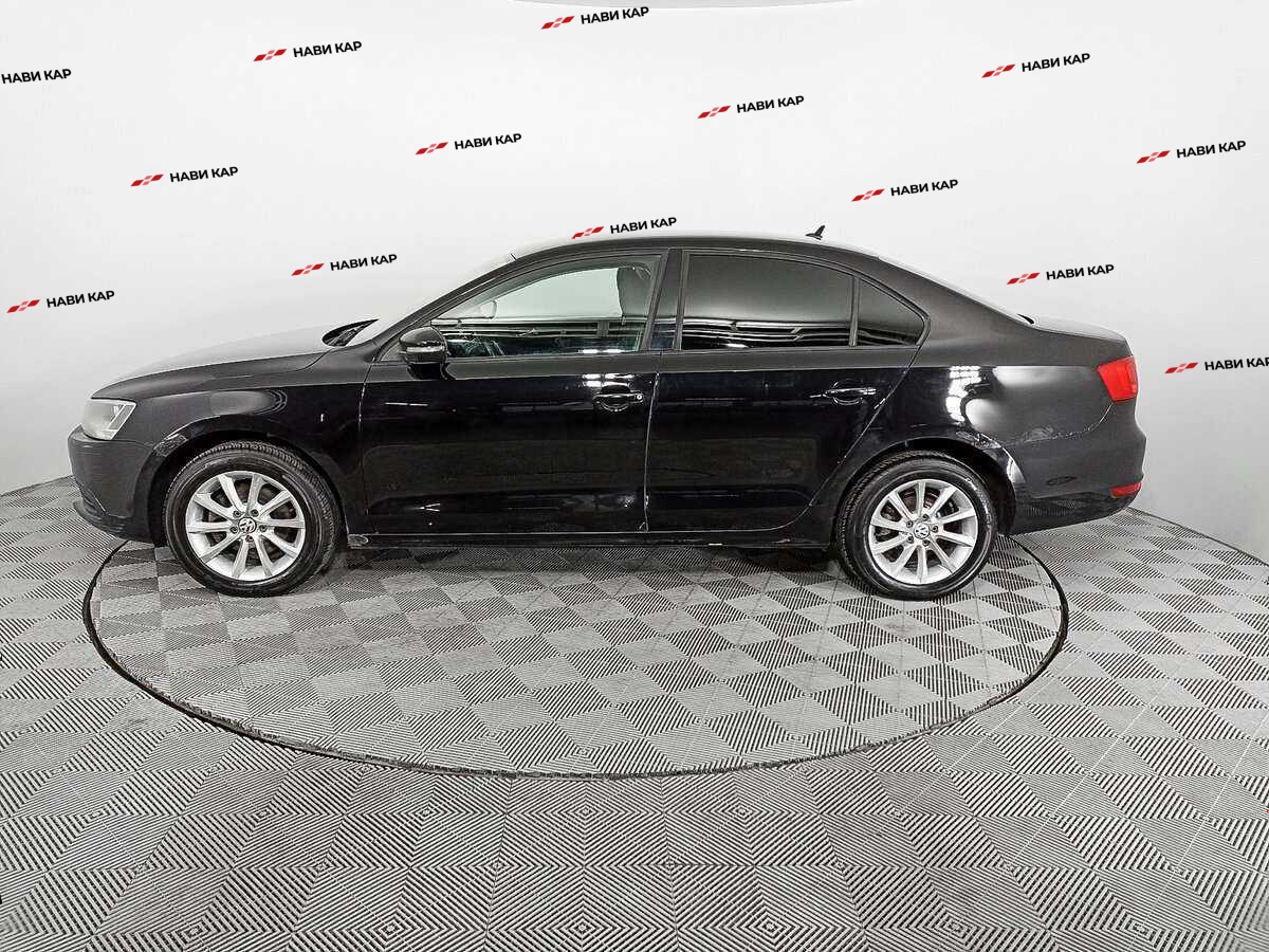 Volkswagen Jetta с пробегом — 2014 год. Фото: #7