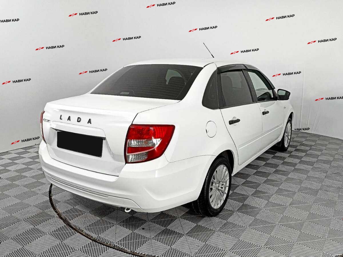 Lada (ВАЗ) Granta с пробегом — 2020 год. Фото: #3