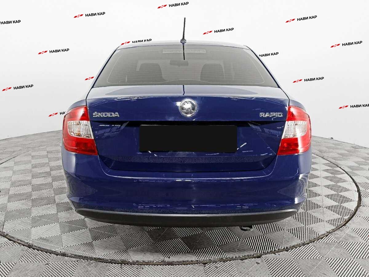 Skoda Rapid с пробегом — 2016 год. Фото: #5