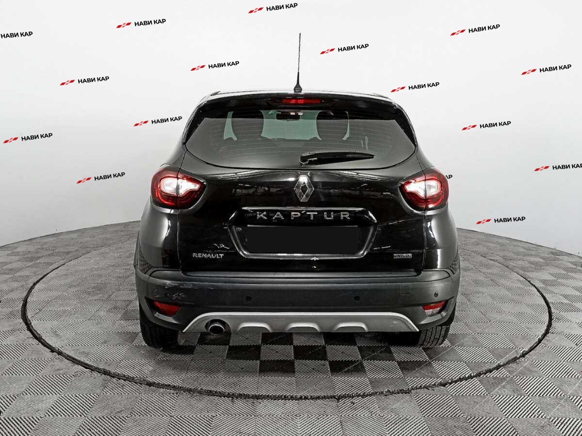 Renault Kaptur с пробегом — 2016 год. Фото: #4