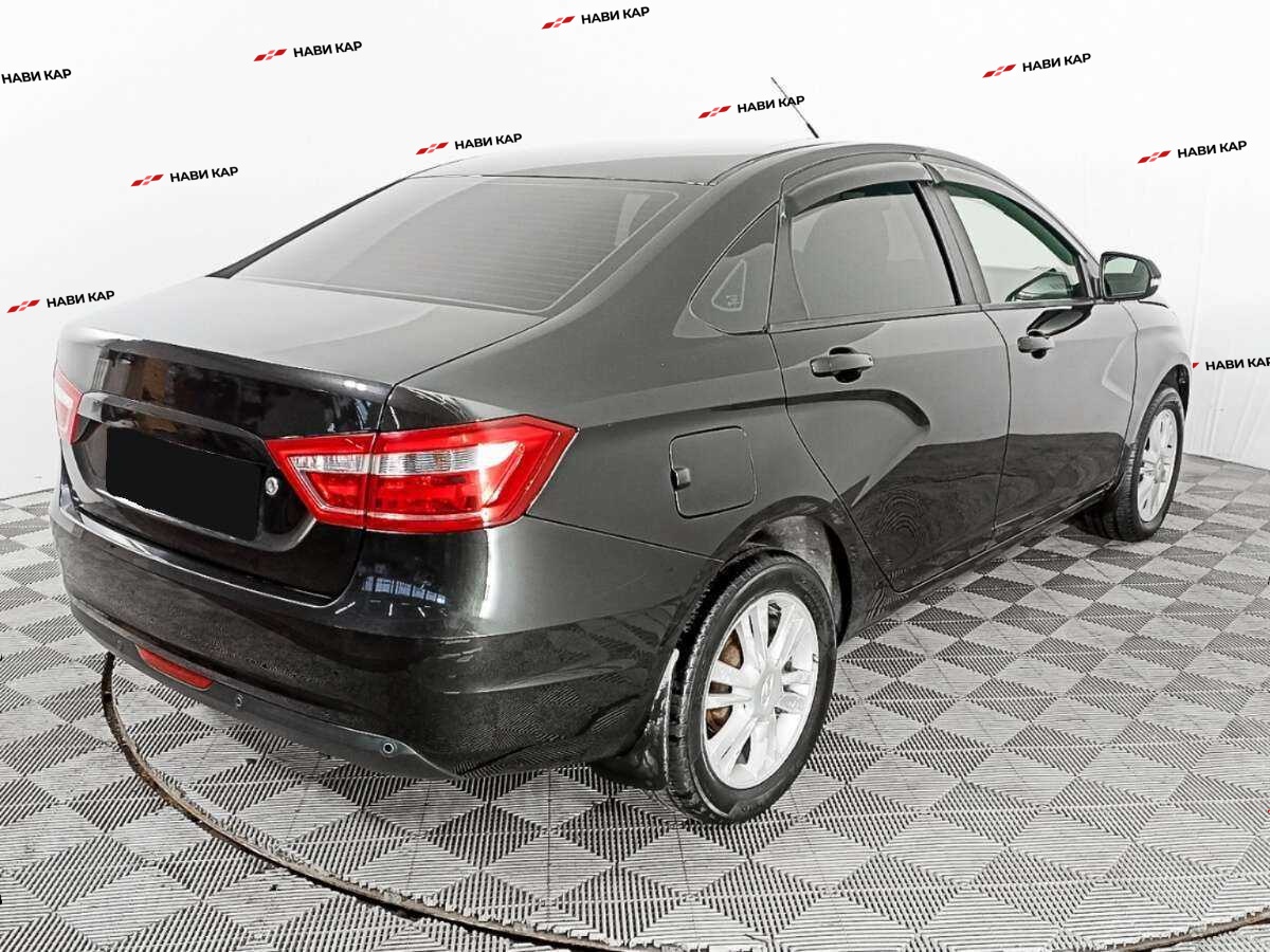 Lada (ВАЗ) Vesta с пробегом — 2015 год. Фото: #3