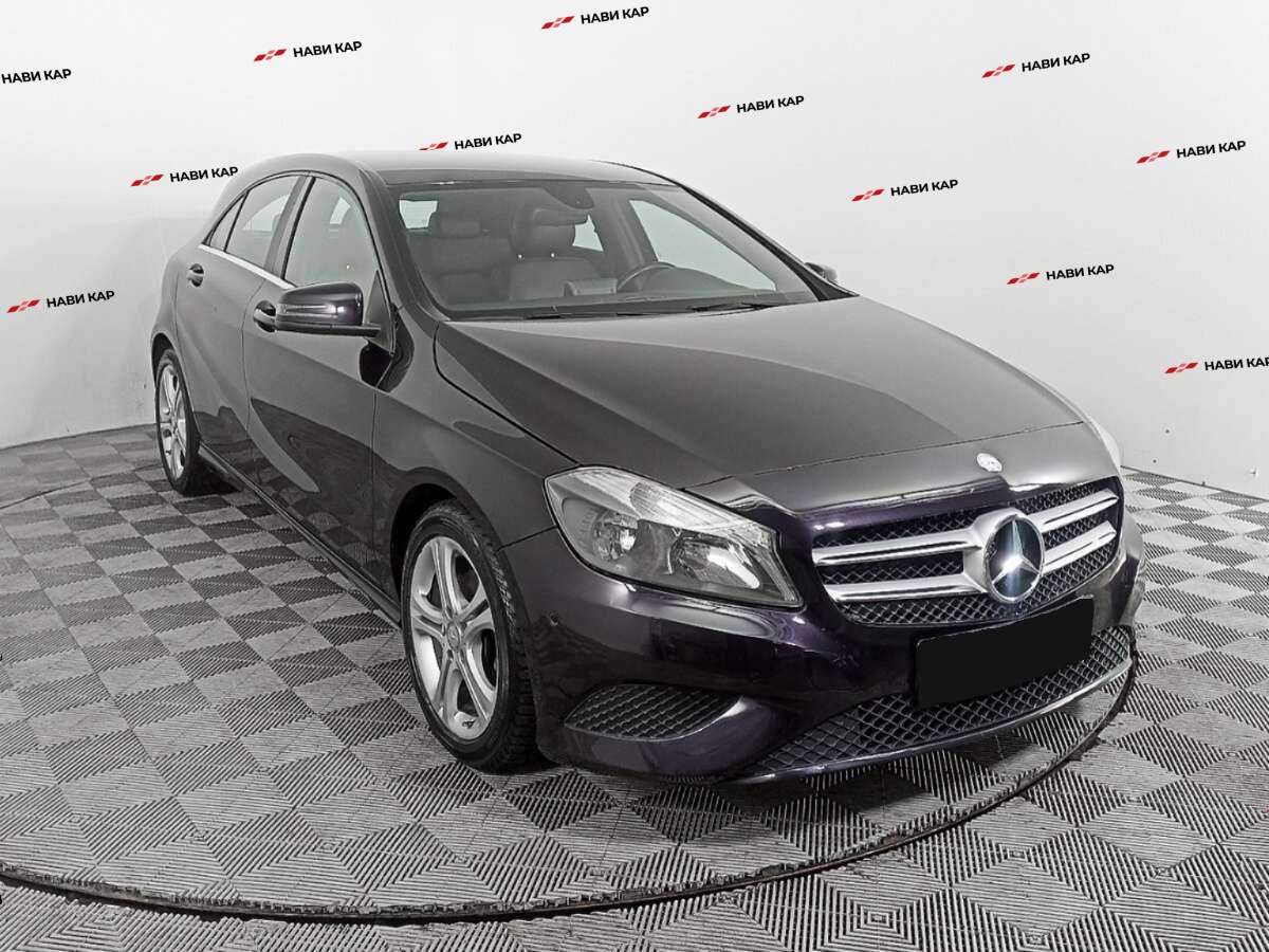 Mercedes-Benz A-Класс с пробегом — 2014 год. Фото: #2