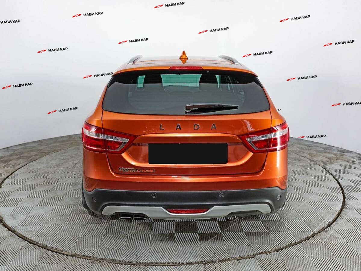 Lada (ВАЗ) Vesta с пробегом — 2021 год. Фото: #5