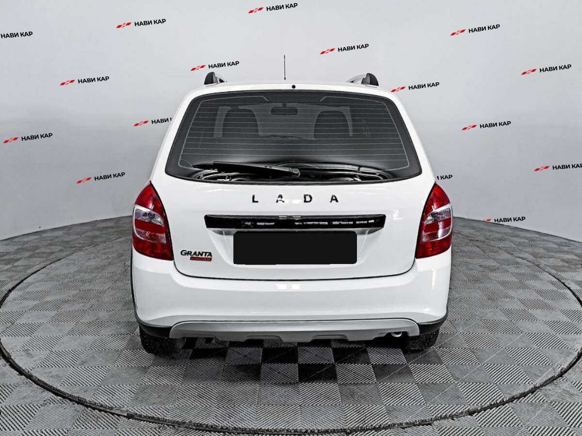 Lada (ВАЗ) Granta с пробегом — 2023 год. Фото: #5