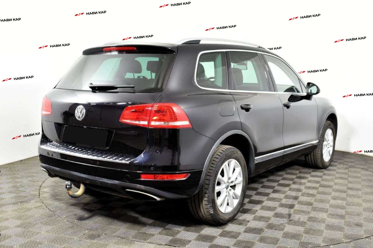 Volkswagen Touareg с пробегом — 2012 год. Фото: #3